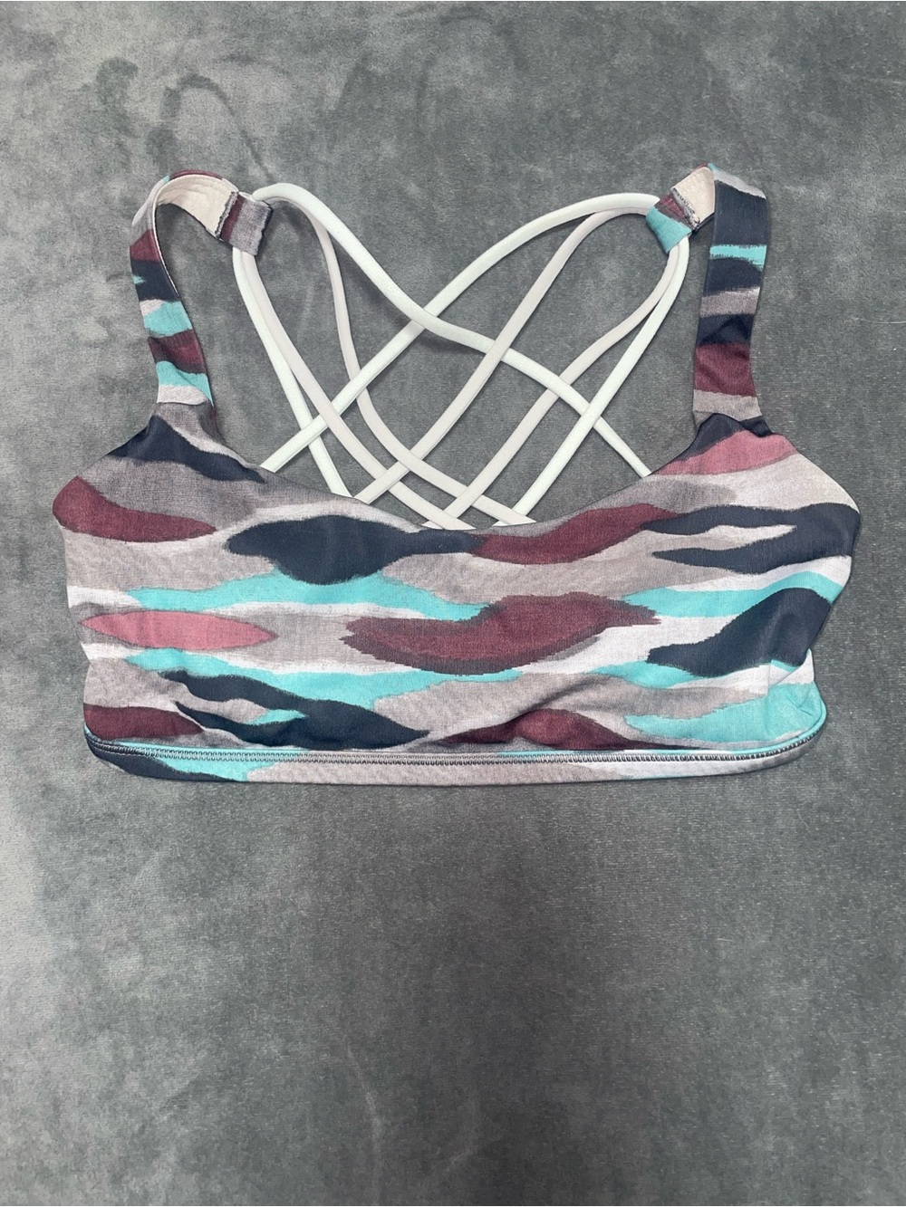 Lululemon Free to Be sports bra